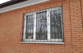 Решетки на втором этаже